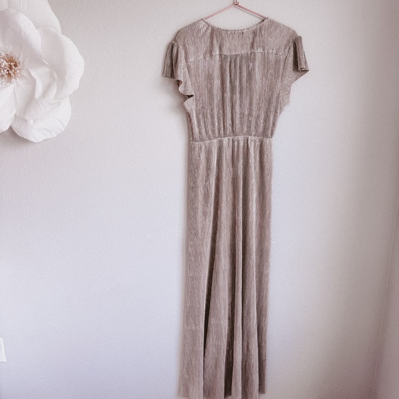 Baltic Born | Athena Pleated Maxi Dress - Picture 8 of 11